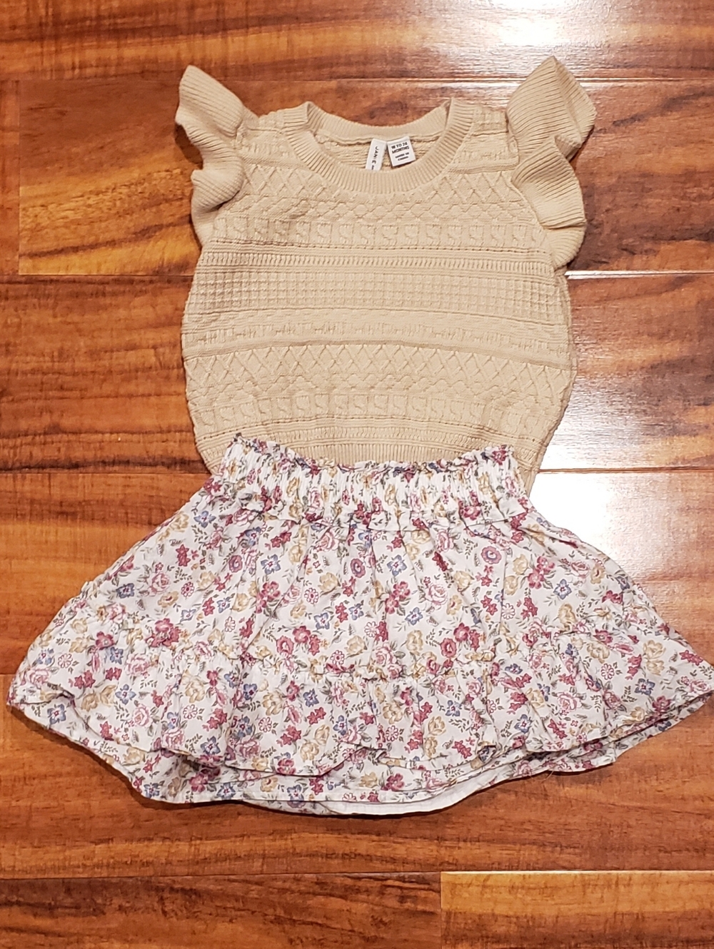 Janie and Jack EUC 18-24 months tan short sleeve sweater and floral skirt